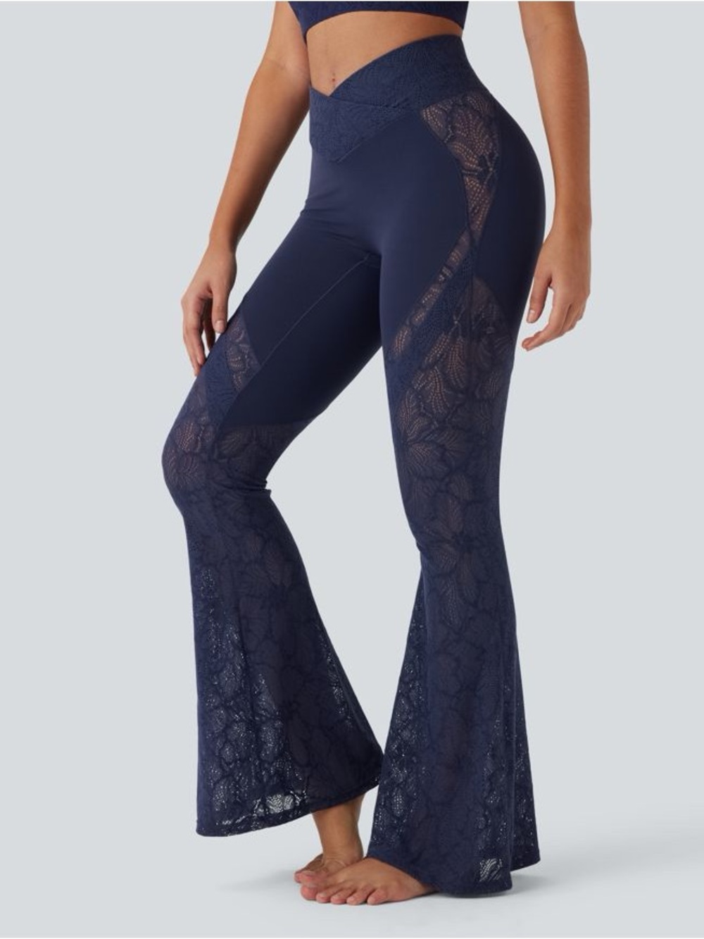 NWT Halara SoftlyZero™ High Waisted Crossover Pocket Contrast Lace Flare Yoga Le